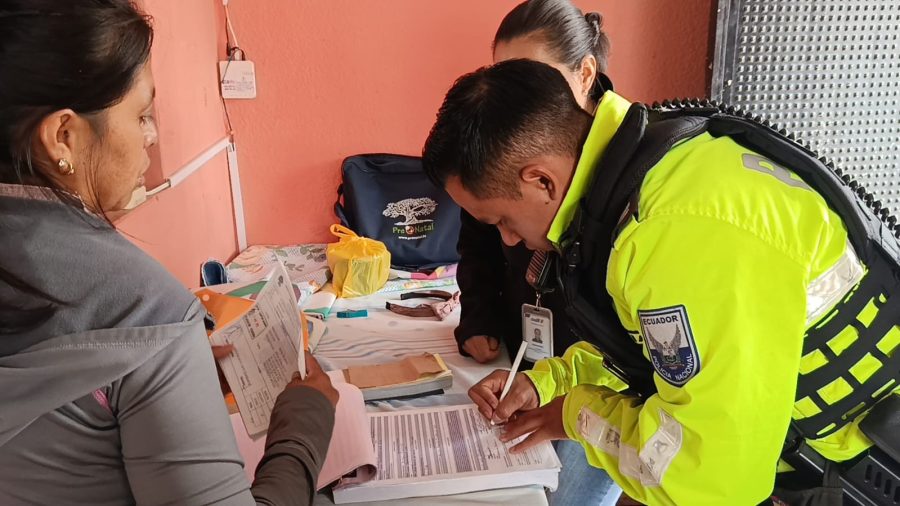 Operativo en centros de alojamiento deja clausura en Guano